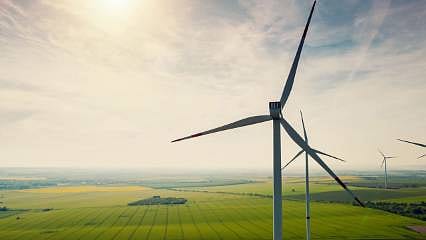 2025’te kurulu gücünü 1800 MW’a çıkaracak