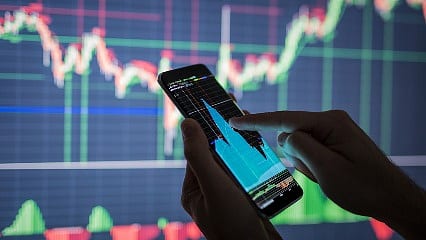 BIST 100 hisselerinin teknik analizi