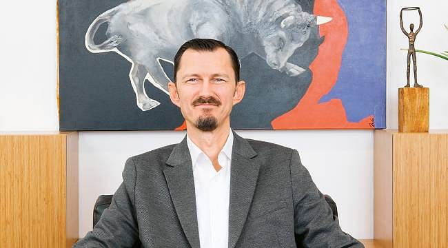 “Yatırım kararlarını yapay zekâyla ve algoritmalarla destekliyoruz”