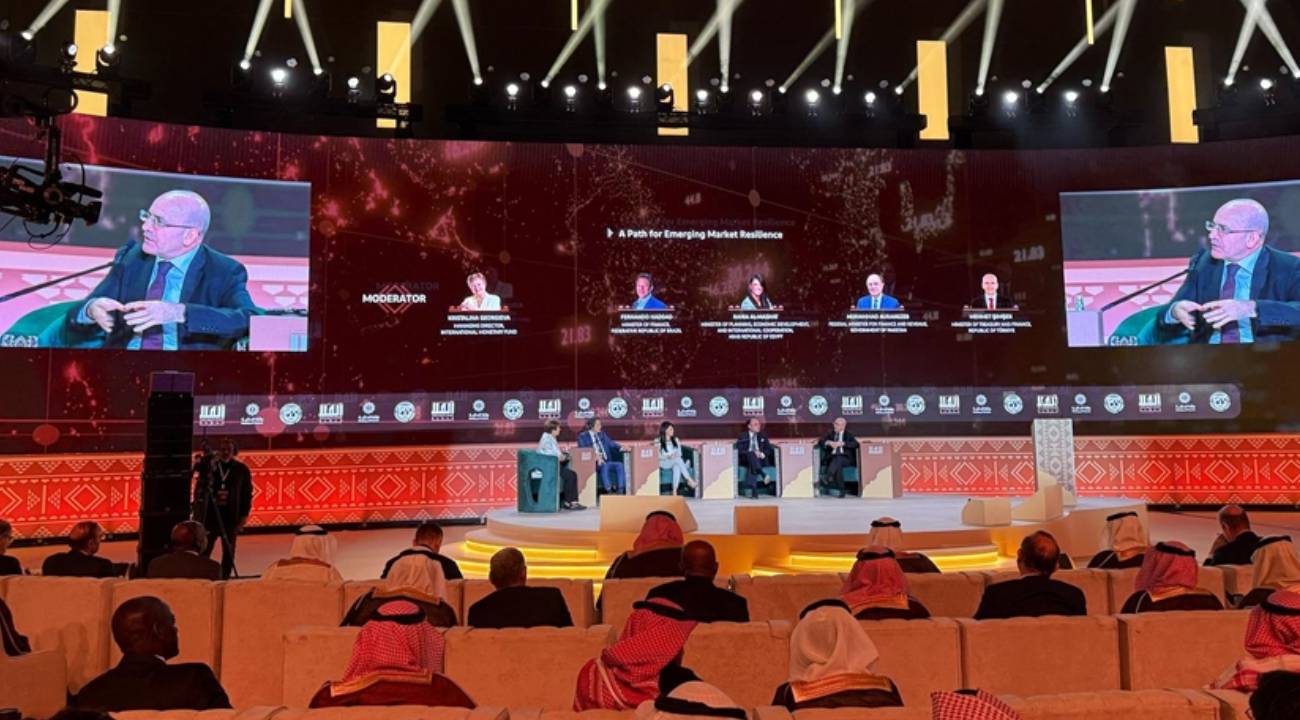 Bakan Şimşek'ten ‘Sağlam politikalara devam’ mesajı