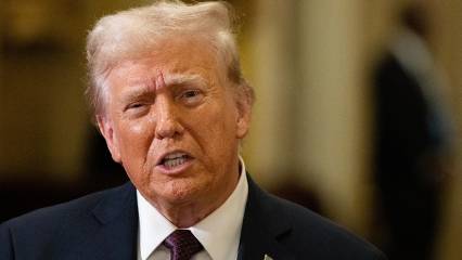 Trump’tan yeni gözdağı: AB'ye %50, iPhone'lara %25