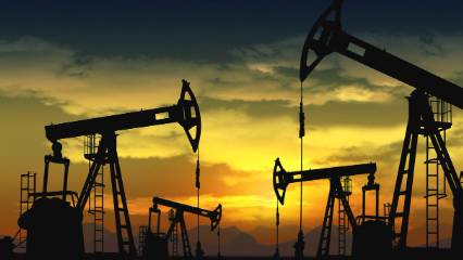 IEA, petrol öngörüsünü revize etti
