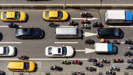 Trafiğe 210 bin 295 aracın kaydı yapıldı: Motosiklet otomobili geçti
