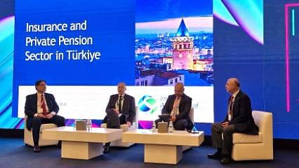 Sigorta sektörü Dubai’de buluştu 