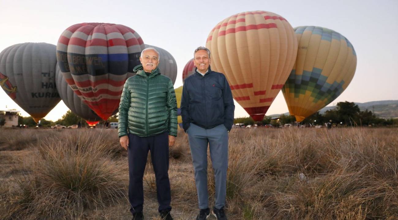 Balon turizmi yeni rotalarla 2 milyon yolcuya ulaşabilir