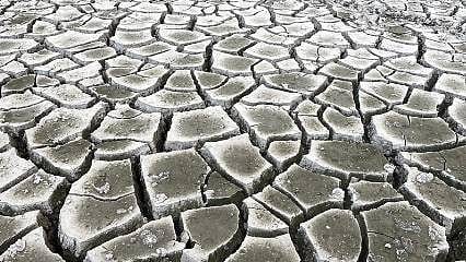 Küresel ısınma gölleri vurdu: Son 50 yılda 36 göl kurudu