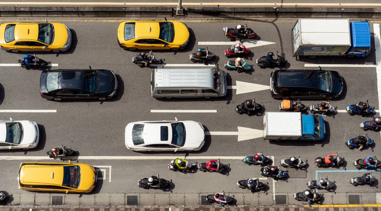 Trafiğe 210 bin 295 aracın kaydı yapıldı: Motosiklet otomobili geçti