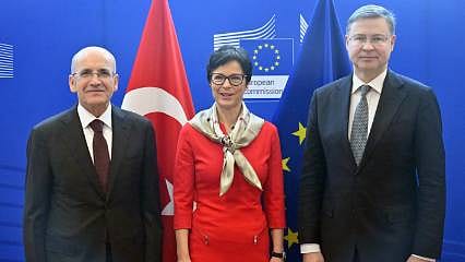 Şimşek, 6 yıl aradan sonra HLED toplantısı için Brüksel’de