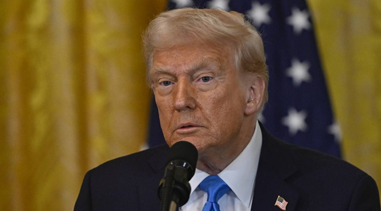 Trump, AB'ye uygulanacak yüzde 50'lik tarifeyi erteledi