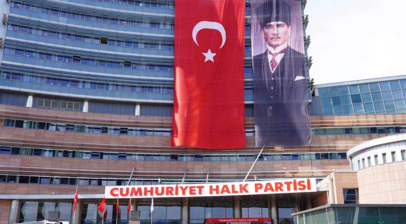 CHP'de cumhurbaşkanı adayı için yapılacak ön seçim takvimi belli oldu