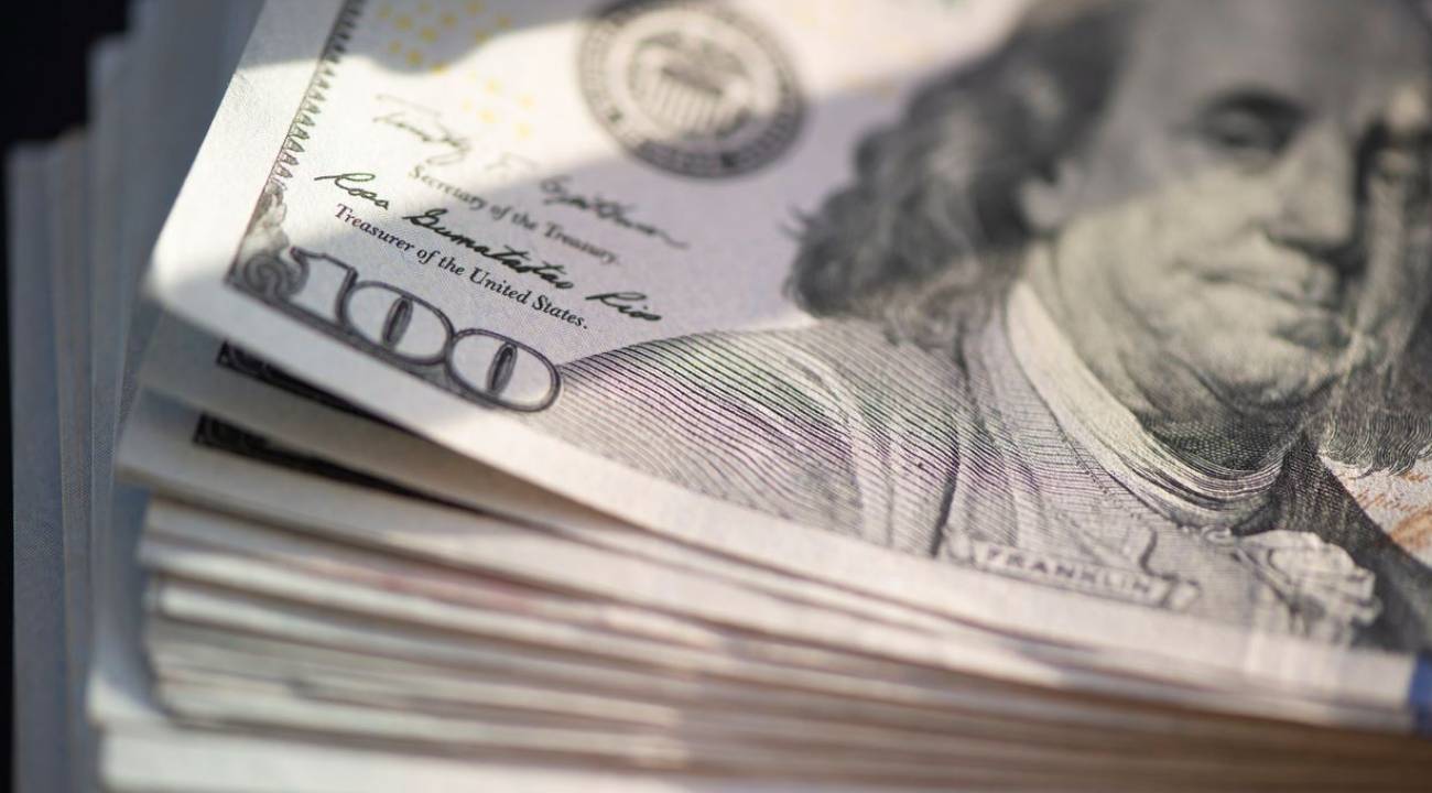 Dolar endeksi 2 yılın en yüksek seviyesini zorluyor