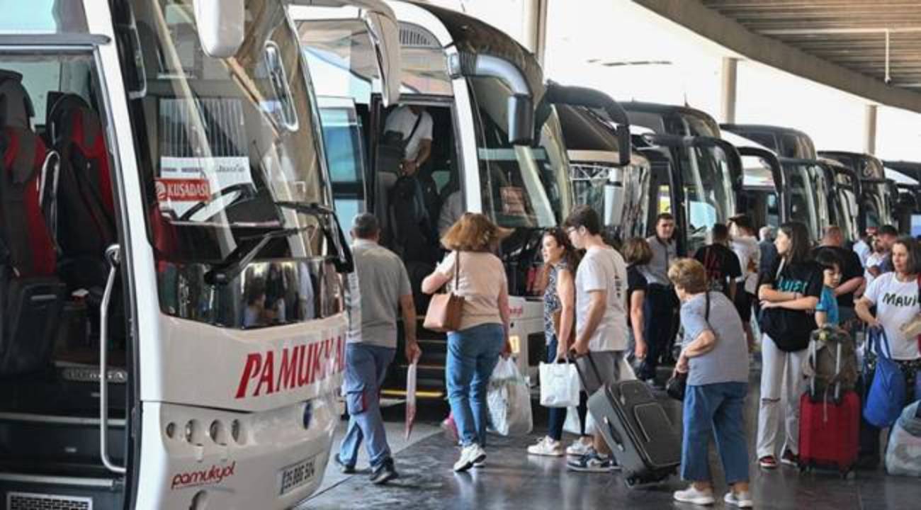 Otobüslerde bayram yoğunluğu