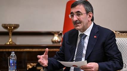 'Şeffaf ve öngörülebilir politika Merkez Bankası'nın kararında etkili oldu'