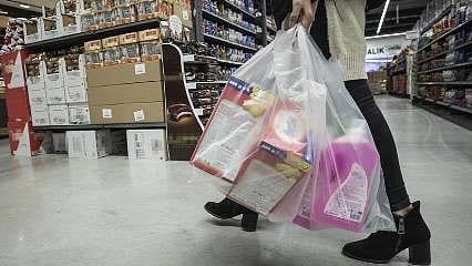 Plastik poşetin fiyatı arttı: Yeni yılda ne ödenecek?