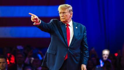 Trump'tan petrol çağrısı: Düşmanın ekmeğine yağ sürüyorsunuz