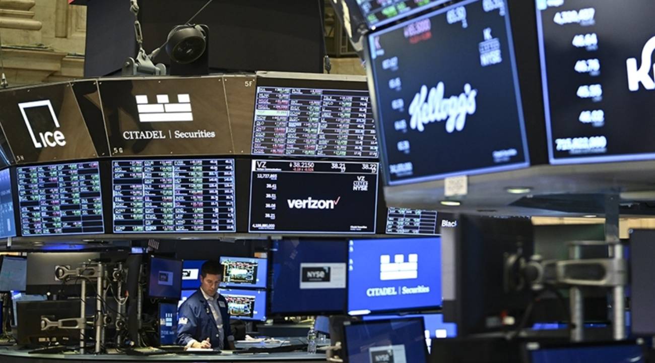 Nasdaq ve S&P 500 endeksleri tüm zamanların en yüksek seviyelerini gördü