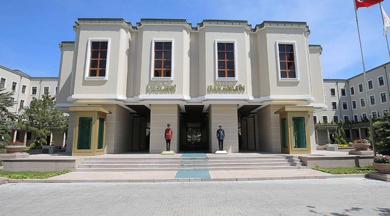 İçişleri Bakanlığı 95 uzman yardımcısı alacak