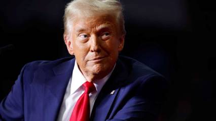 Trump: İran ve İsrail okul bahçesindeki çocuk gibi kavga etti