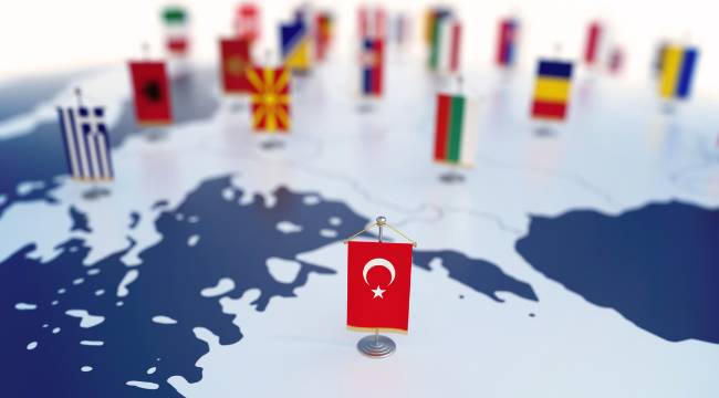 Diplomasi ve iş dünyasını buluşturacak: İstanbul Diplomatik Kulübü kuruldu