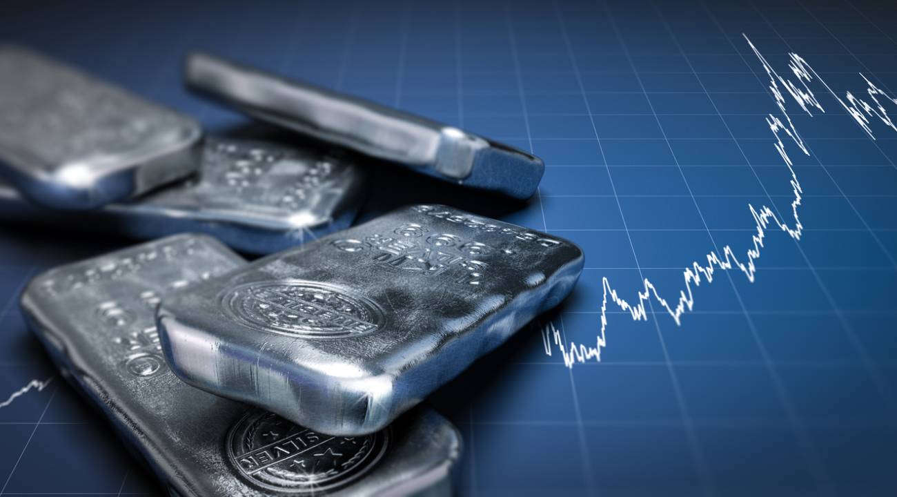 Gümüş fiyatları 13 yılın en yüksek seviyesini test etti: Neden?