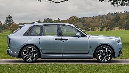 Rolls-Royce'un Cullinan Daisy modeli görücüye çıkıyor