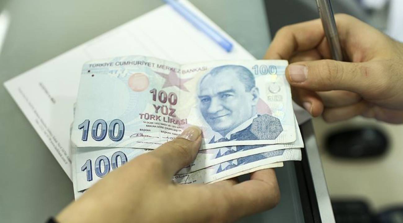 19 Mayıs'ta bankalar açık mı? Pazartesi günü EFT ve havale  yapılabilecek mi?