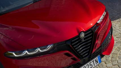 Alfa Romeo Tonale'de makyaj dokunuşu: Sportif karakter güçlendi