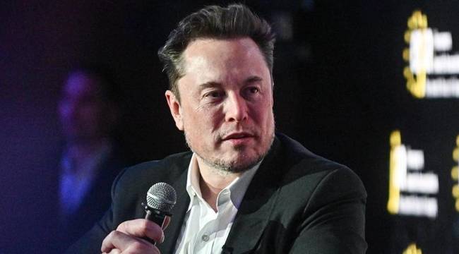 00:12-Musk'tan Trump'a Epstein suçlaması