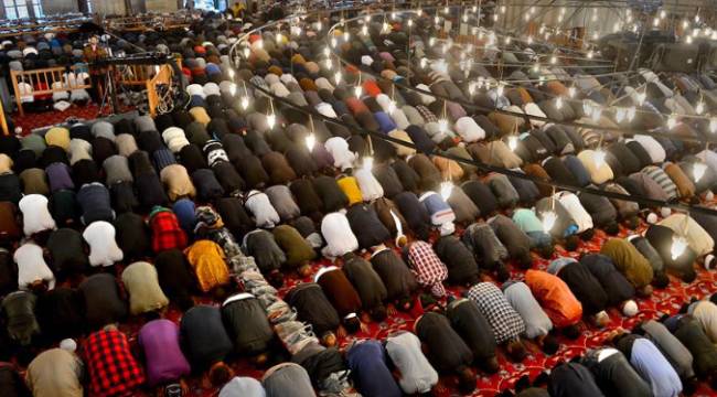 Belçika Kurban Bayramı Namaz Vakitleri (2025):