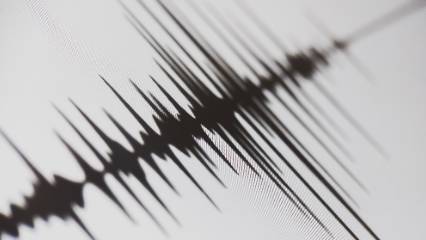 Marmara'da 3.8 büyüklüğünde deprem... Merkez üssü: Silivri