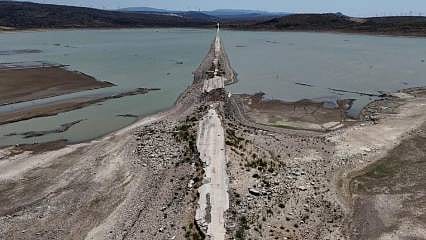 Çeşme'de rekor yağışa rağmen doluluk yüzde 1'in altında