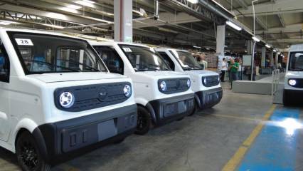 Seri üretime başladı... Yerli mühendislerden yüzde yüz elektrikli araç