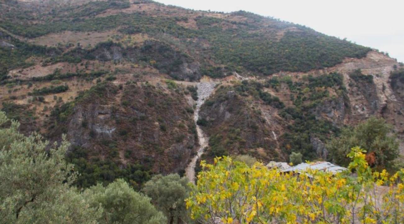 Özgün klima özelliği ile bilinen Koçak Kanyonu alarm veriyor