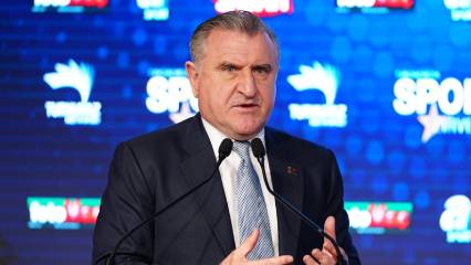 Gençlik ve Spor Bakanı Bak: Türkiye'de bir spor tesisi devrimi yaşanmaktadır