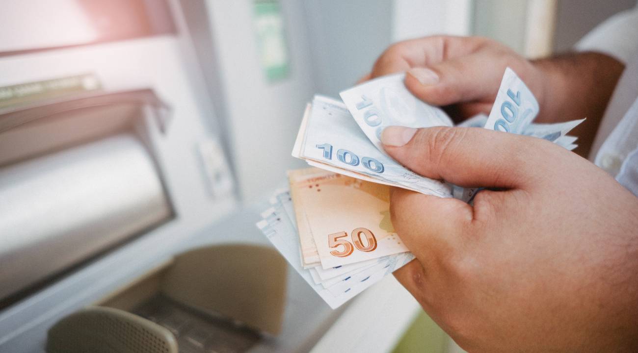 KYK burs ödemeleri başladı... TC Kimlik numaralarına göre ödeme takvimi duyuruldu