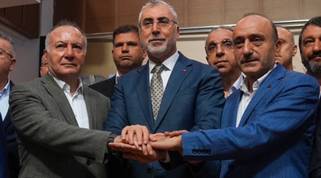 Zam oranları belli oldu: Kamu işçilerinin maaşlarına yüzde 24'le başlayan artış
