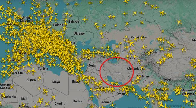 13:00-Hava yolu şirketleri İsrail’in İran saldırısının ardından bölgeye uçuşları iptal etti