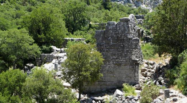 Her köşesi bir kalıntı, her adımda bir hikâye