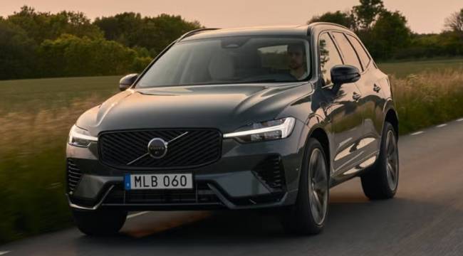 8-Volvo XC60 T8