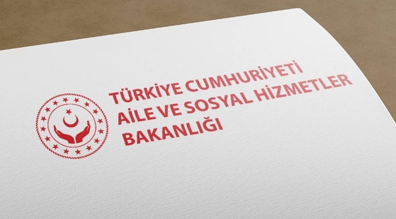 Aile ve Sosyal Hizmetler Bakanlığı'ndan Belediyelere Yaşlı Destek Programı (YADES 2025) Çağrısı