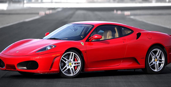 Maliyenin radarına girdi: 'T' plakalı Ferrari-1
