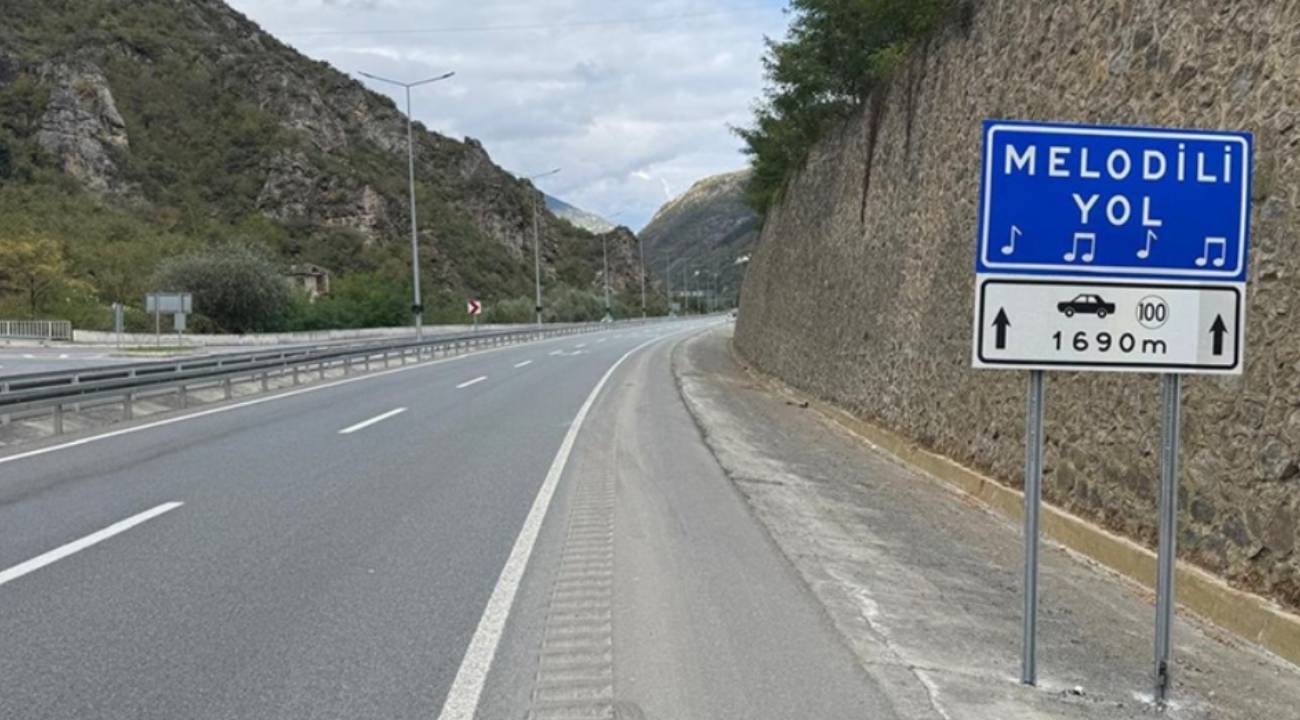 Mozart'tan sonra "Ceddin Deden": Melodili yol uygulamasına bir yenisi daha eklendi