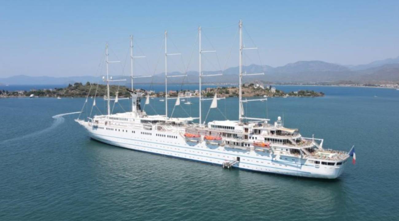 Fethiye'de yelkenli dev: Ziyaretçiler neden Bot kullandı?