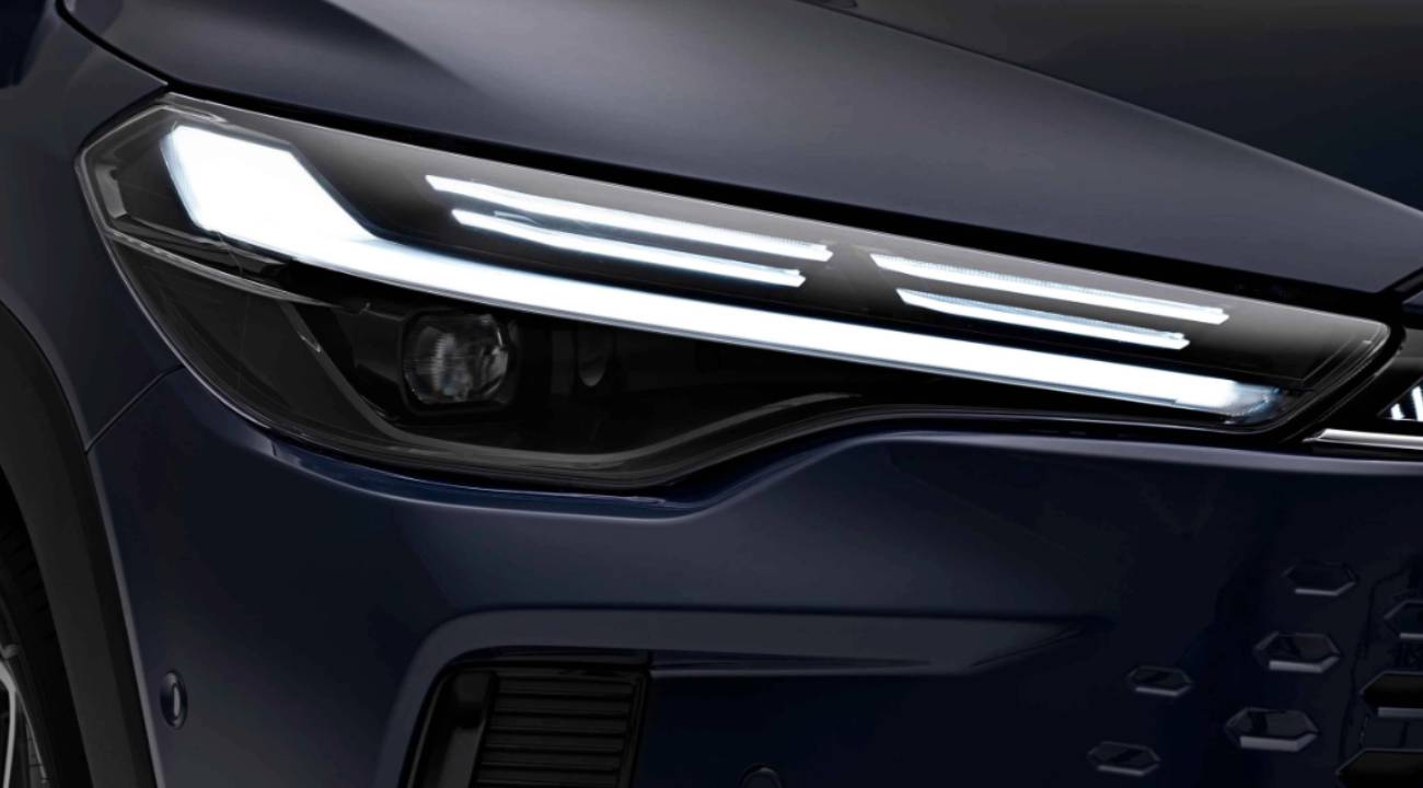 Yeni Toyota Corolla Cross'un ilk görüntüleri paylaşıldı
