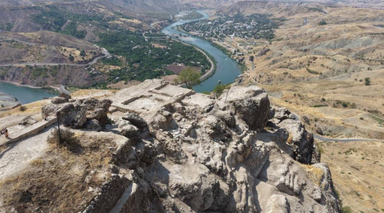 Gizemli geçmiş aydınlanıyor: Palu Kalesi'nde Osmanlı karakolu bulundu