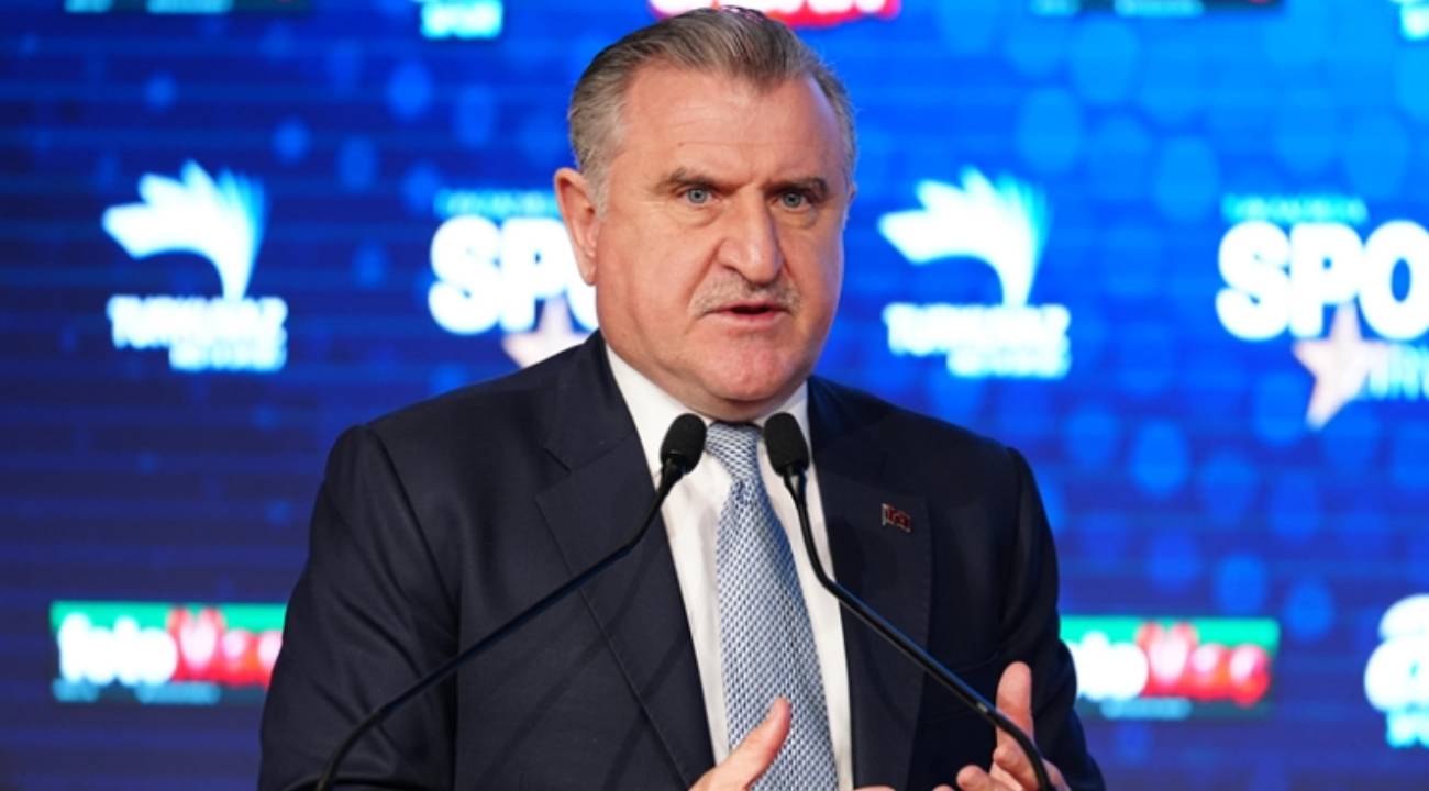 Gençlik ve Spor Bakanı Bak: Türkiye'de bir spor tesisi devrimi yaşanmaktadır