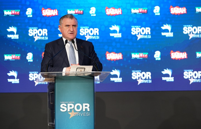 Gençlik ve Spor Bakanı Bak: Türkiye'de bir spor tesisi devrimi yaşanmaktadır-1