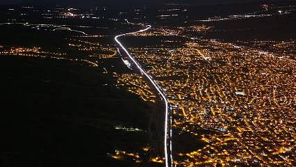 43 ilin geçiş noktasında kilometrelerce kuyruk: Kilit kavşak yoğunluğu havadan görüntülendi