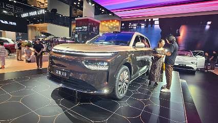 Chengdu Otomobil Fuarı'nda teknoloji buluşması