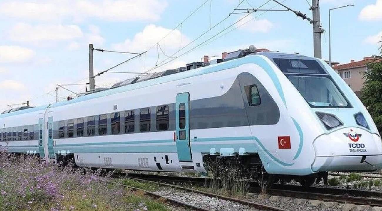 Milli Elektrikli Tren ilk seferine çıkıyor: İşte özellikleri